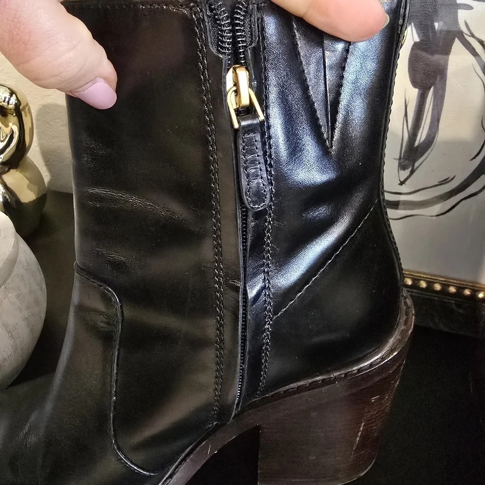 Tory Burch Women’s Sierra Antik Heeled Ankle Boots Black Leather 10 Euc